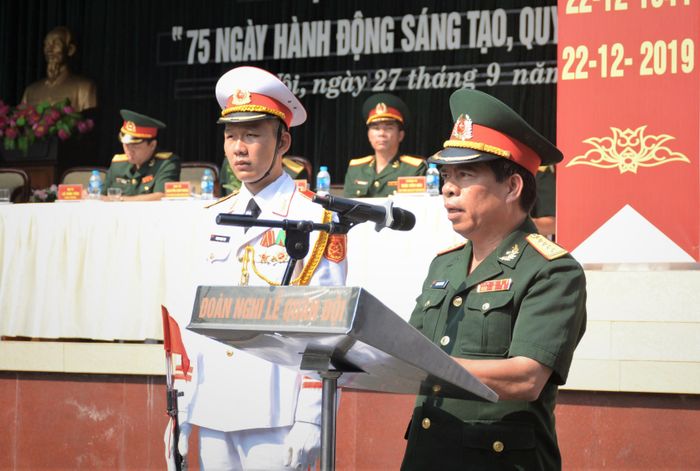  Đại tá Phạm Xuân Tuấn phát biểu chỉ đạo.