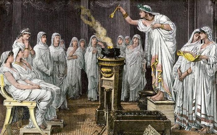 “Miệng trung thực” thực chất là một tượng đá há miệng. Một số giai thoại kể rằng, nếu một cô gái không còn trong trắng thì khi đưa tay vào miệng tượng đá thì miệng ngay lập tức sẽ ngậm chặt lại, cắt đứt tay của người đó.