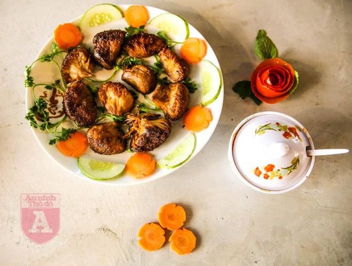  Nếu là người đi tập thể hình, đậu tương là một sự lựa chọn hoàn hảo để nạp protein vào cơ thể (Món: Nấm hầu áp chảo) 