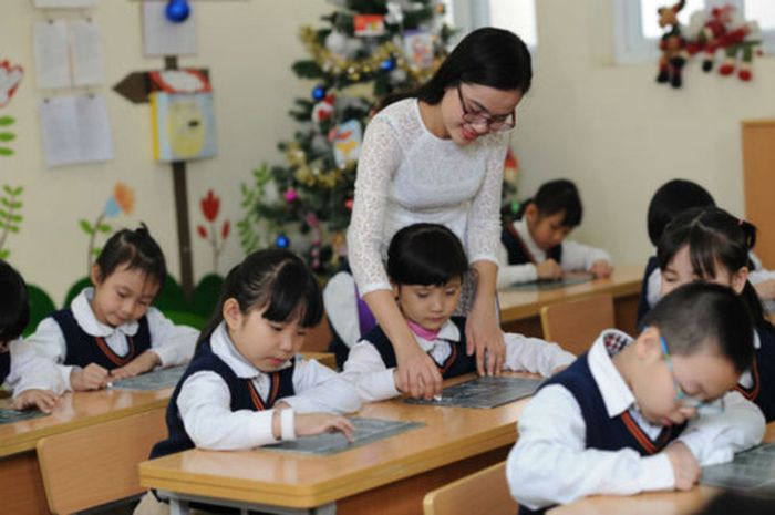 Chủ trương công nhận GV giỏi vẫn được duy trì nhưng cách thức sẽ nhẹ nhàng và hiệu quả hơn. Ảnh minh họa/ Internet