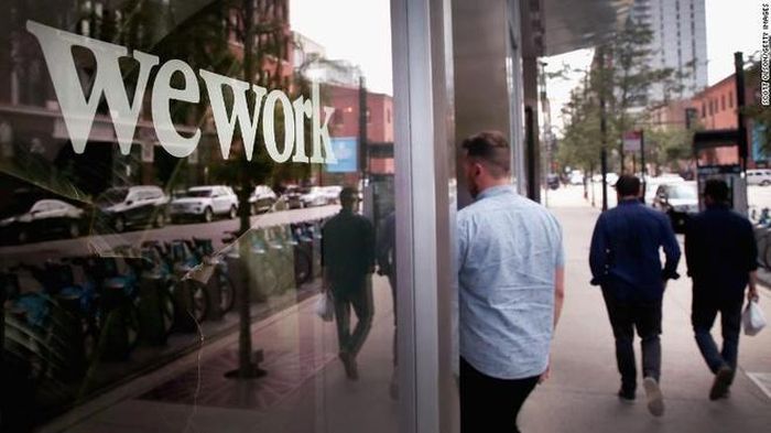 WeWork đang phải đối mặt với nhiều thách thức đến từ trong công ty và sự e ngại của giới đầu tư. Ảnh: CNN.