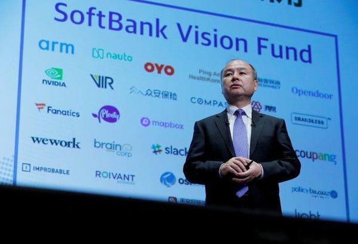 CEO SoftBank quyết định đầu tư vào WeWork chỉ sau cuộc trò chuyện 30 phút với Neumann. Ảnh: Reuters.