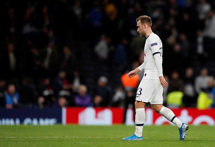  Đoàn quân của HLV Pochettino gây thất vọng khi trở thành CLB Anh nhận thất bại với tỷ số đậm nhất trên sân nhà trong một trận đấu ở cúp châu Âu. 