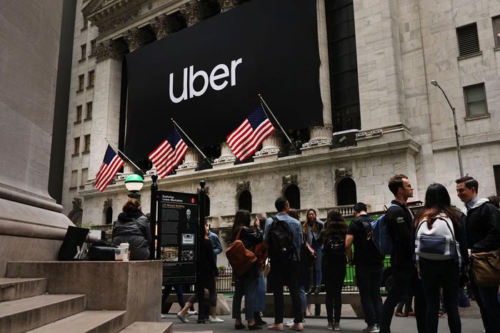 Uber cũng là một điển hình của "chủ nghĩa tư bản hàng giả". Ảnh: Getty. 