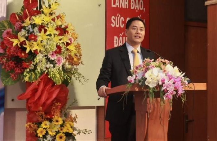 TS. Bùi Hữu Toàn phát biểu nhận nhiệm vụ Hiệu trưởng