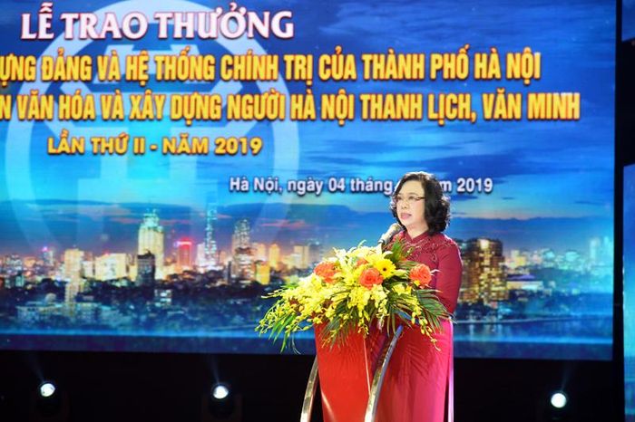 Phó Bí thư Thường trực Thành ủy Hà Nội Ngô Thị Thanh Hằng phát biểu tại Lễ trao giải. Ảnh Phạm Hùng