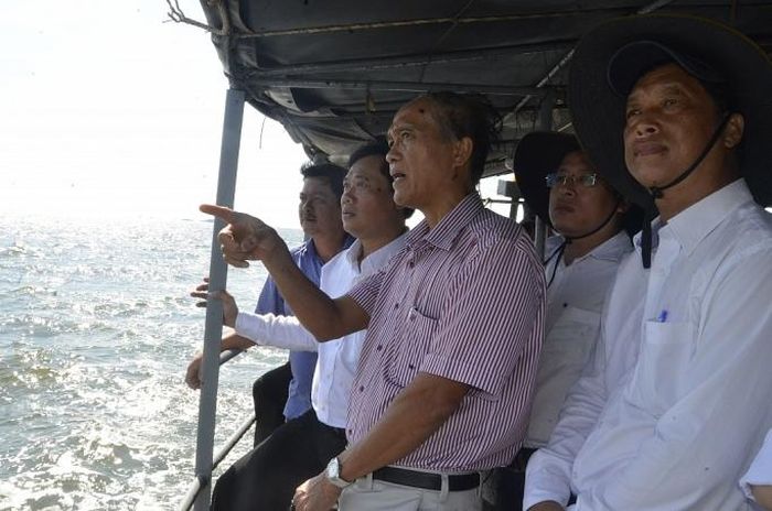 Đoàn công tác của EVNSPC thị sát công trình
