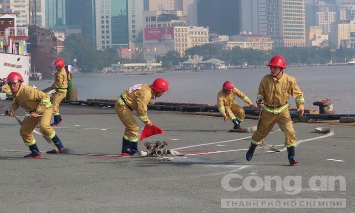 Các lực lượng tham gia tranh tài (Ảnh: Phòng PC07)