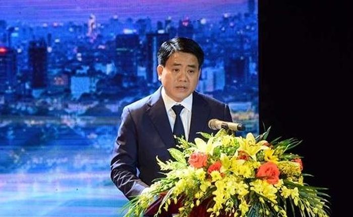 Ông Nguyễn Đức Chung, Chủ tịch Ủy ban nhân dân, Chủ tịch Hội đồng Thi đua-Khen thưởng thành phố Hà Nội phát biểu tại buổi lễ