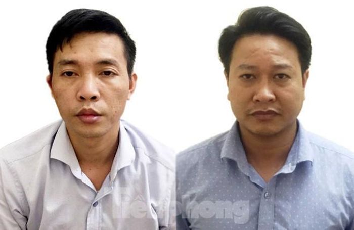 Hai bị can Nguyễn Khắc Tuấn và Đỗ Mạnh Tuấn trực tiếp vào phòng chấm thi trắc nghiệm nâng điểm cho các thí sinh.