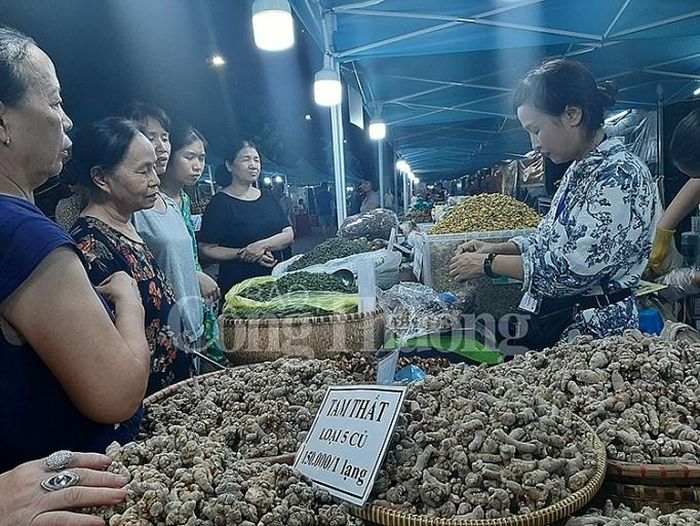 Một gian hàng tham gia hội chợ OCOP