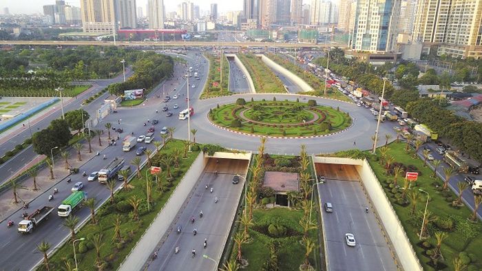 Đại lộ Thăng Long - Công trình kỷ niệm 1000 năm Thăng Long - Hà Nội.