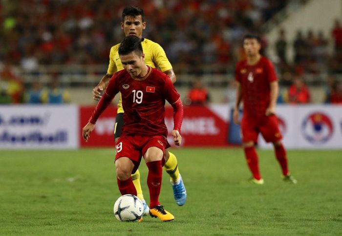 Điểm nhấn giúp tuyển Việt Nam giành chiến thắng 1-0 trước Malaysia không chỉ nằm ở khoảnh khắc tỏa sáng của Quang Hải mà còn là tính tổ chức, duy trì khả năng kiểm soát bóng tốt nơi hàng tiền vệ.