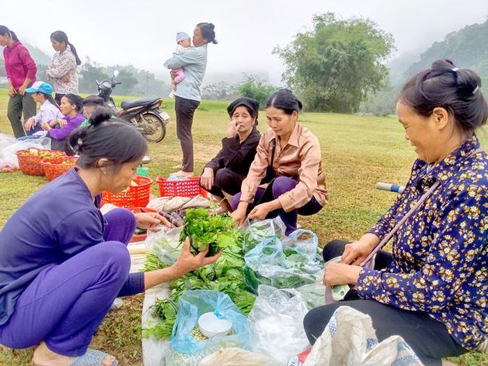 Nông sản của người dân xã Yên Hoa.