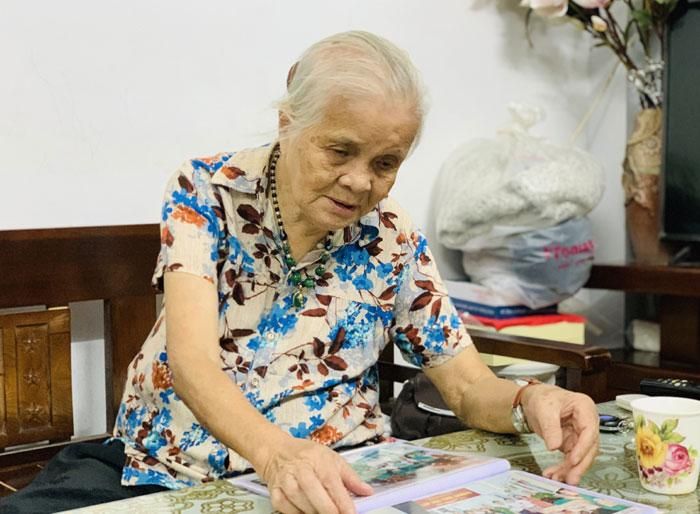 Bà giáo Hồ Hương Nam.