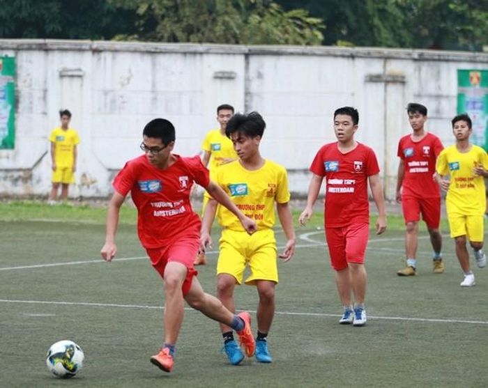  Bảng I: THPT Lê Quý Đôn (H.Đông) 0-2 THPT HN Amsterdam 