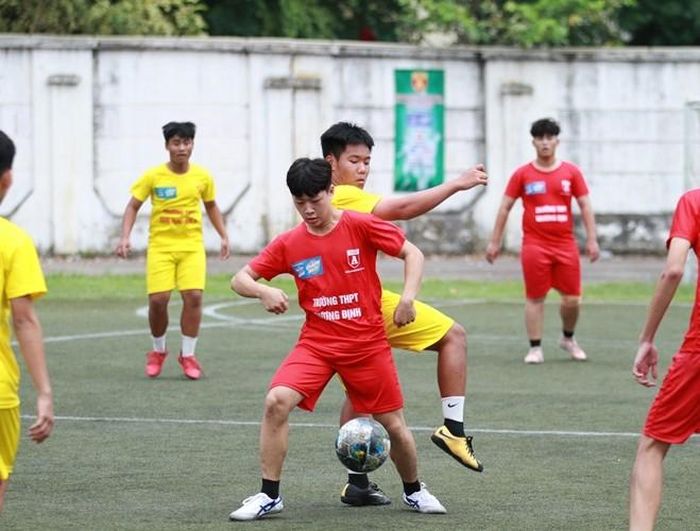  Bảng D: THPT Quang Trung (Đ.Đa) 0-1 THPT Trương Định 