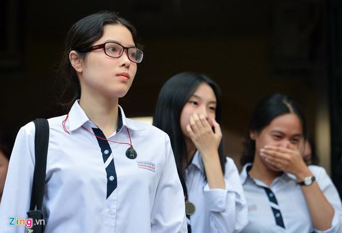 Học sinh THPT cần cân nhắc lựa chọn con đường phù hợp, tránh vào đại học bằng mọi giá. Ảnh: Việt Hùng.
