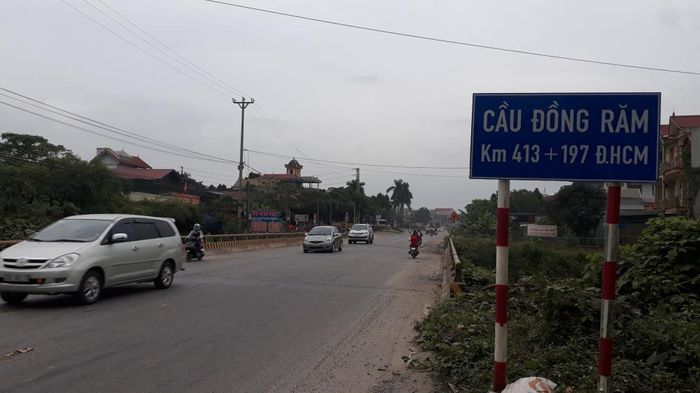 Đoạn đường tại cầu Đồng Răm