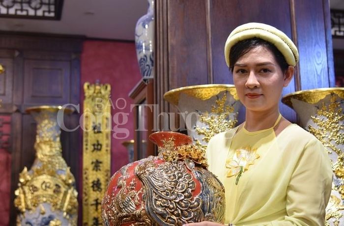 Lung linh sắc màu gốm sứ Bát Tràng