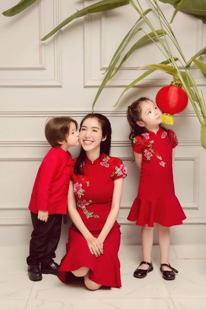 Elly Trần có hai con lai Tây đáng yêu như thiên thần.