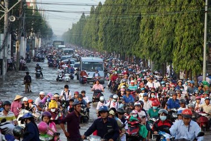 Tình hình giao thông ở TP.Cần Thơ hỗn loạn sau đợt triều cường vào tháng 9 vừa qua