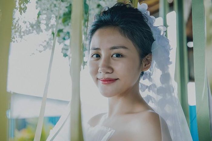 Nữ ca sĩ hiện chưa bình luận thêm sau khi đăng tải giấy đăng ký kết hôn trên mạng xã hội.