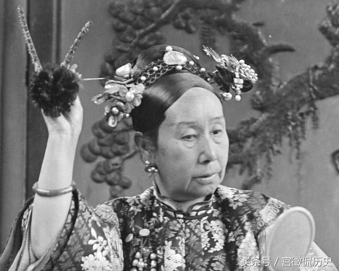 Khi trở lại cuộc sống quyền quý, Từ Hi Thái hậu tuyệt nhiên cấm mọi người nhắc lại chuyện trên vì cảm thấy hổ thẹn và làm xấu đi hình ảnh cao quý của bản thân.