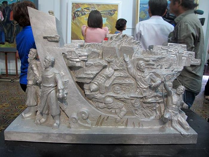 Tác phẩm "Ngô Quyền" của nhóm tác giả Vi Thị Hoa và Lê Minh Long