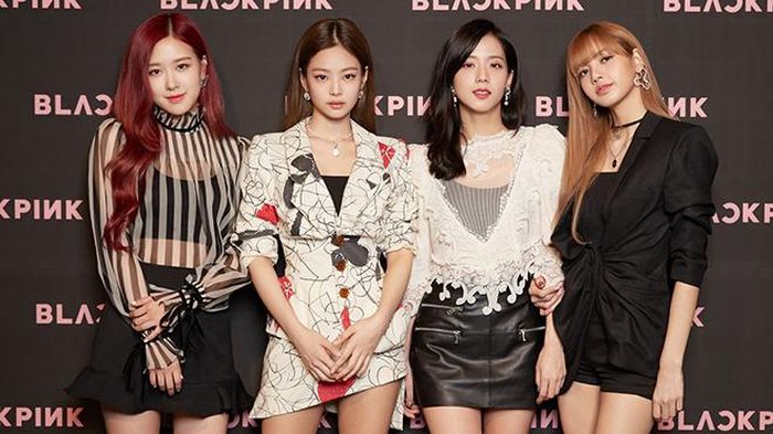 Chỉ 3/4 thành viên Blackpink có tên trong BXH tháng 10
