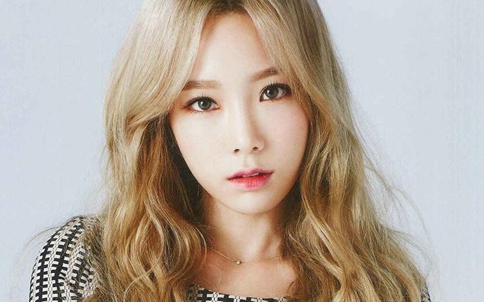 Nữ ca sĩ Taeyeon giữ danh hiệu quán quân của tháng 10