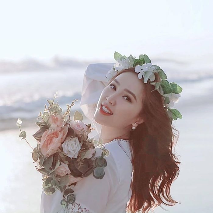 Sau nhiều năm hẹn hò, Bảo Thy sẽ chính thức lên xe hoa cùng bạn trai vào tháng 11 tới đây.