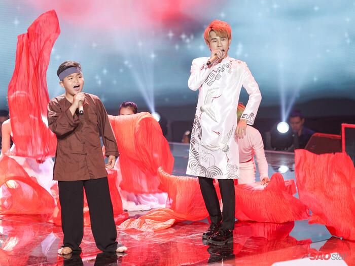 - K-ICM có chia sẻ hai bạn dự định sẽ phối lại bài Sóng gió phiên bản ballad, hiện tại ý định đó thế nào?