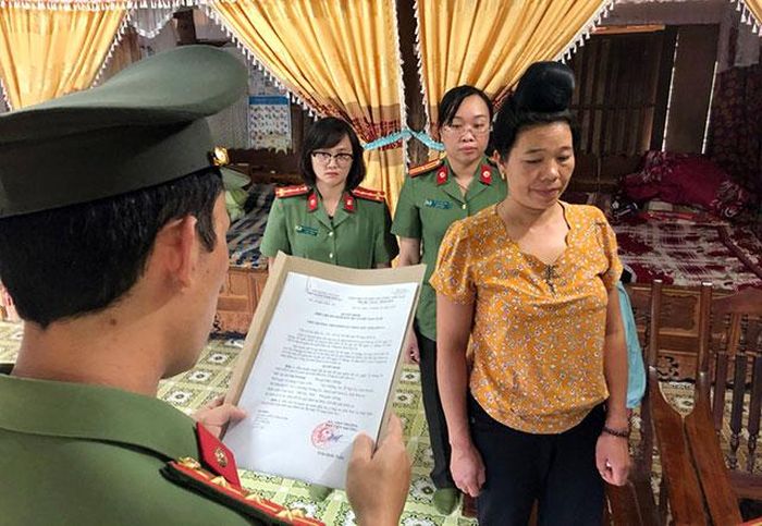 Bắt tạm giam đối với bị can Lò Thị Trường (là bị can thứ 9 trong vụ án tại Sơn La).