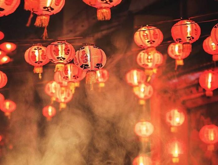 Đối với Trung Quốc, Tết nguyên đán là dịp lễ dài ngày và quan trọng nhất của một năm. Chính vì thế, để khởi đầu một năm mới thuận lợi, người dân Trung Quốc kiêng khá nhiêu thứ
