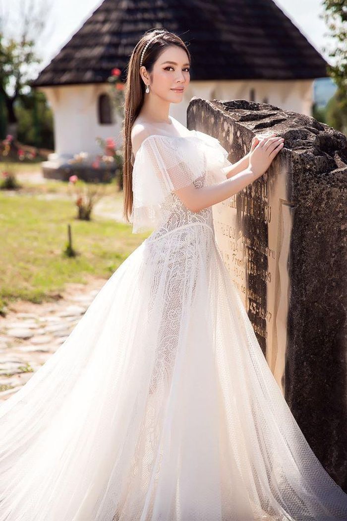Mong muốn mặc áo cưới với mối tình 9 năm của cô đã không thành hiện thực