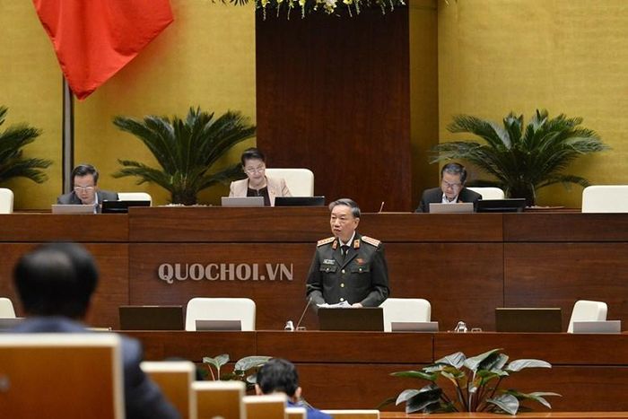 Bộ trưởng Bộ Công an Tô Lâm: Luật Xuất cảnh, nhập cảnh phải đảm bảo quyền và trách nhiệm của công dân, các cơ quan quản lý cũng như tạo điều kiện thuận lợi nhất cho người dân