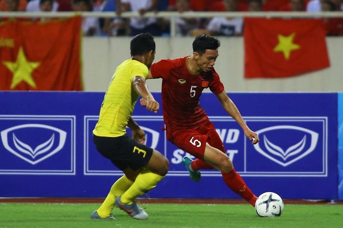  Đoàn Văn Hậu liệu có được ra sân cho SC Heerenveen trước ngày trở lại đội tuyển Việt Nam? 