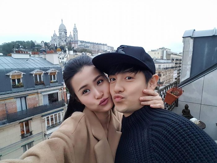 Họ thường xuyên du lịch nước ngoài.