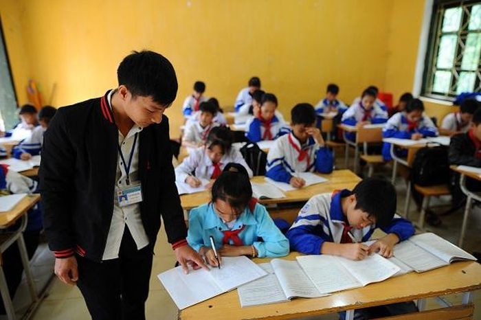 Năm thứ 5 này, Ban tổ chức thực hiện tuyên dương 63 giáo viên tiêu biểu dạy học sinh dân tộc thiểu số trên khắp mọi miền đất nước.