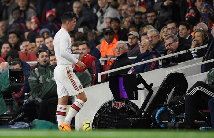 Cầu thủ Arsenal ủng hộ Xhaka