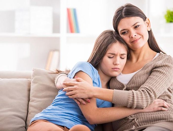  Nguyên nhân của tình trạng này là do chế độ ăn uống hàng ngày của trẻ. Một số loại thức ăn có thể gây nên tình trạng trẻ dậy thì sớm. Cha mẹ cần lưu ý hạn chế cho trẻ ăn các loại thực phẩm sau 