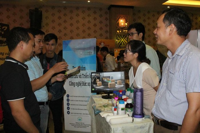 Hơn 80 triển lãm trưng bày tại ngày hội