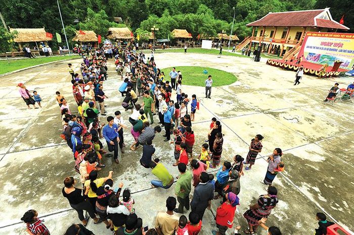 Lễ hội Văn hóa -Thể thao -Du lịch các dân tộc huyện Đakrông. Ảnh: Trịnh Hoàng Tân 