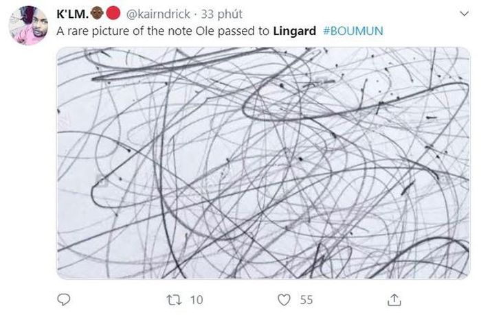  "Hé lộ nội dung mảnh giấy Lingard nhận từ HLV Solskjaer". 