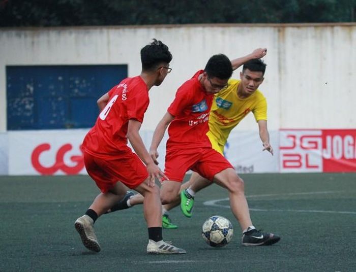  Nhưng vào những phút cuối, khi mà tất cả đã nghĩ về loạt luân lưu may rủi... 