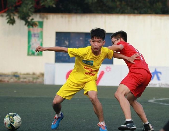  Hai đội chơi chặt chẽ và không có dấu hiệu chủ quan 