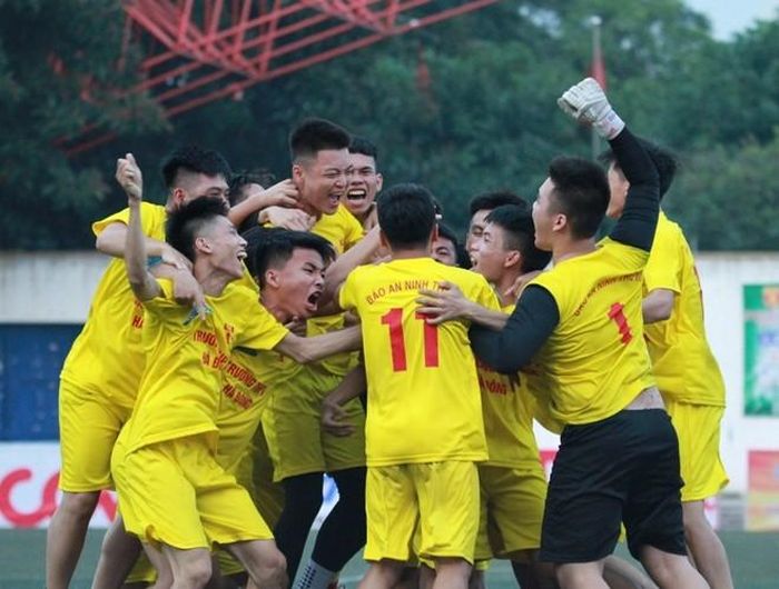  ... nhưng xứng đáng đi tiếp vào vòng 1/8. 