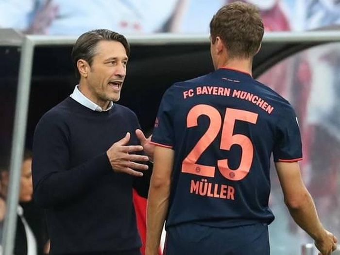  Đẩy Muller lên ghế dự bị là sai lầm lớn của Kovac.