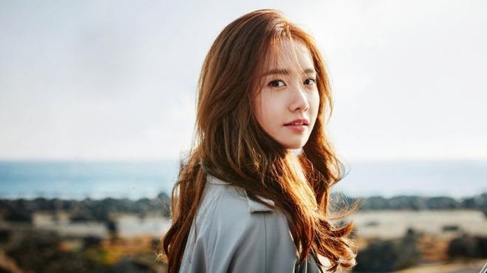 Người đẹp Yoona gây tranh cãi khi được đề cử "Ảnh hậu" với vai chính phim điện ảnh đầu tay